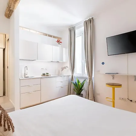 Cantoni 4b - At Colosseum Ferienhaus